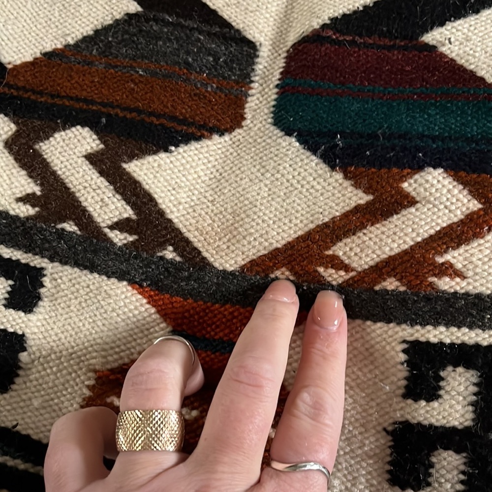 Yari Artesanis XL Wool Bag from Ecuador - Picture 7 of 15